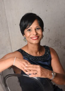 Autorin und Ayurveda Expertin Balvinder Sidhu
