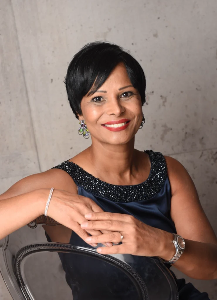 Autorin und Ayurveda Expertin Balvinder Sidhu